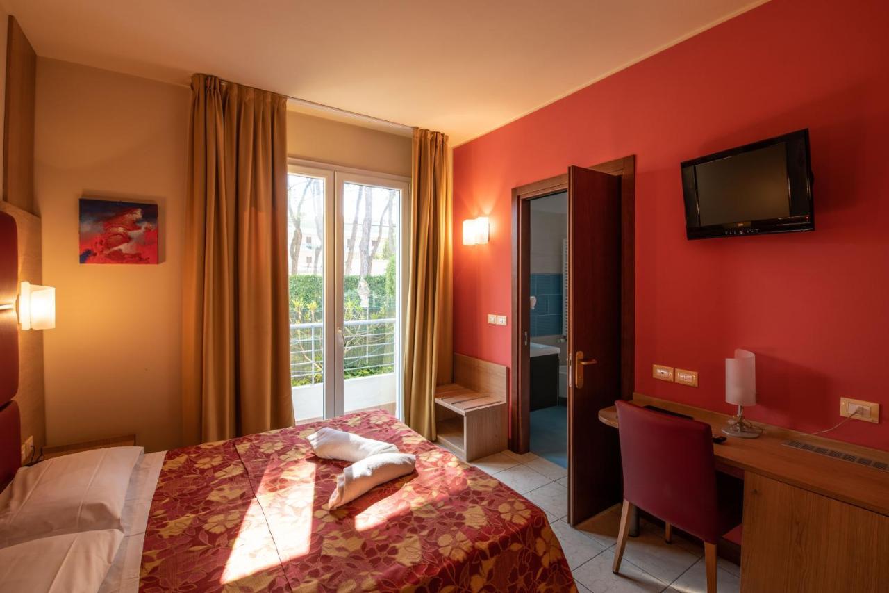 Hotel Mondial Lido di Jesolo Ngoại thất bức ảnh